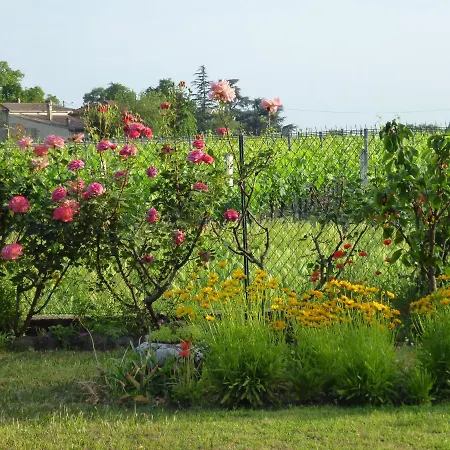 Le Clos Des Rosiers 3*