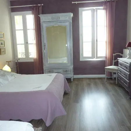 Le Clos Des Rosiers ベッド・アンド・ブレックファスト