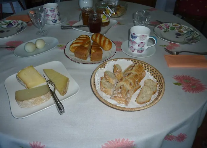 Le Clos Des Rosiers Bed & Breakfast Saint-Emilion