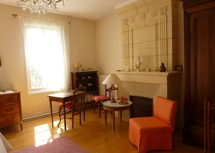 Le Clos Des Rosiers 3*