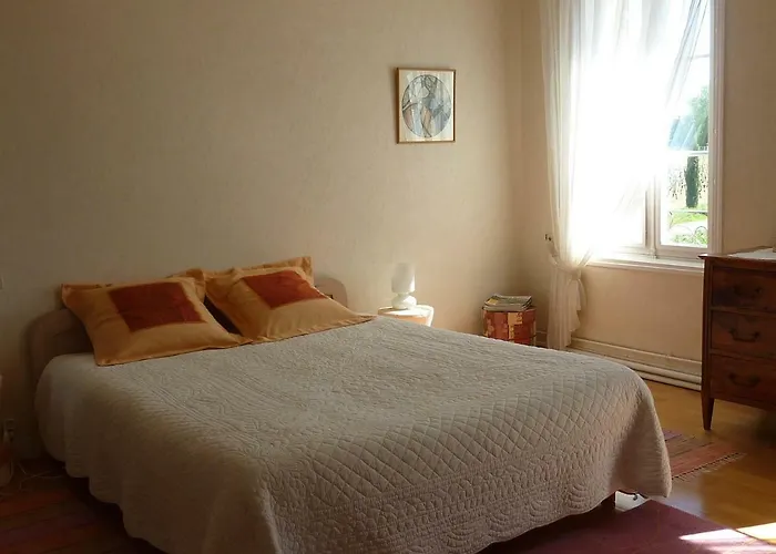 Le Clos Des Rosiers Nocleg ze śniadaniem 3*